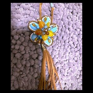 Gorgeous boutique necklace 🤍